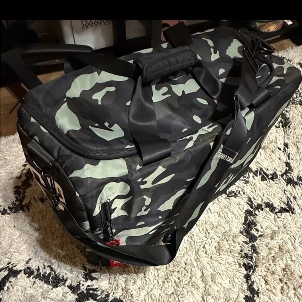 Private Label limited edition sneaker duffel bag